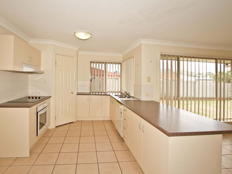 11 Macaranga Street, Morayfield QLD 4506