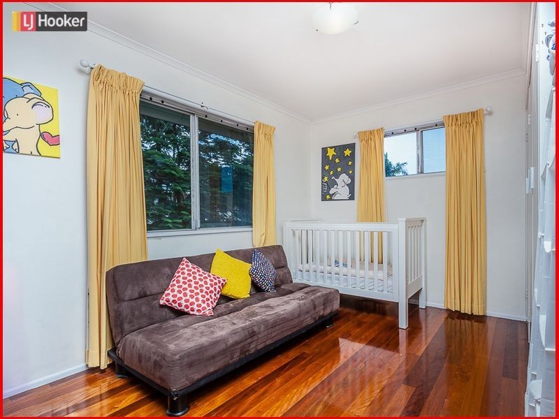 6 Rooney Street, Everton Park QLD 4053