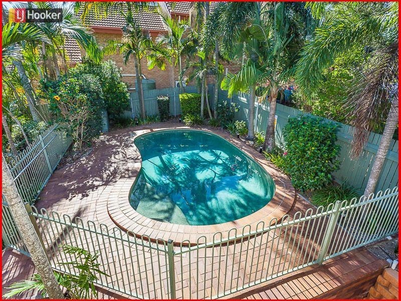 4 Macnee Street, Mcdowall QLD 4053