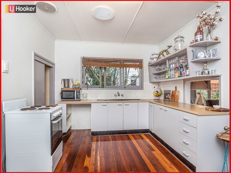 128 Appleby Road, Stafford Heights QLD 4053