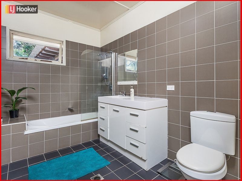 128 Appleby Road, Stafford Heights QLD 4053