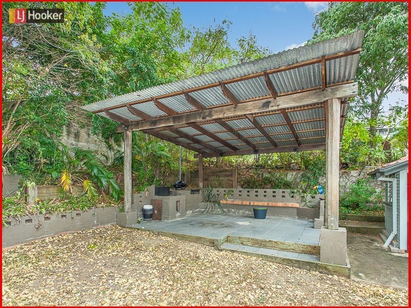 128 Appleby Road, Stafford Heights QLD 4053