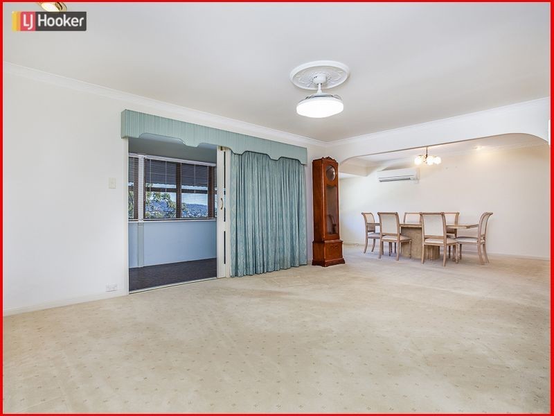 30 Dargie Street, Everton Park QLD 4053