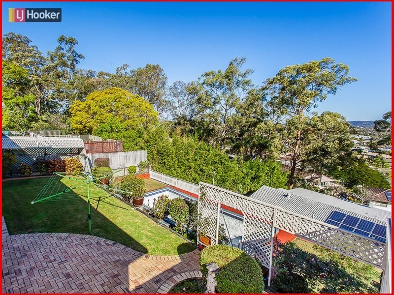 30 Dargie Street, Everton Park QLD 4053
