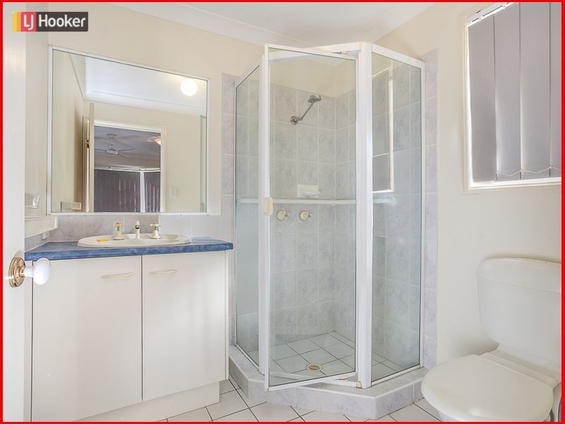 28 Hawkes Avenue, Arana Hills QLD 4054