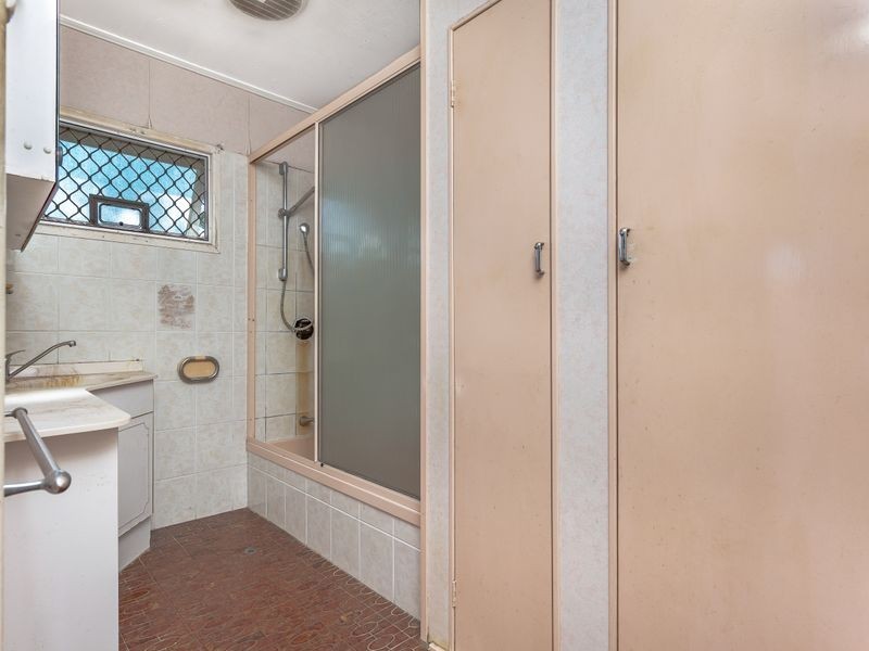 26 Chewton Street, Mitchelton QLD 4053