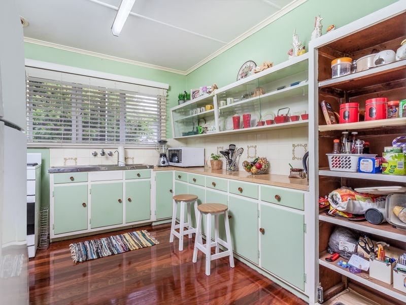 110 Armfield Street, Stafford QLD 4053