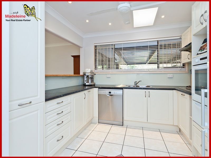 11 Janssen Street, Mcdowall QLD 4053