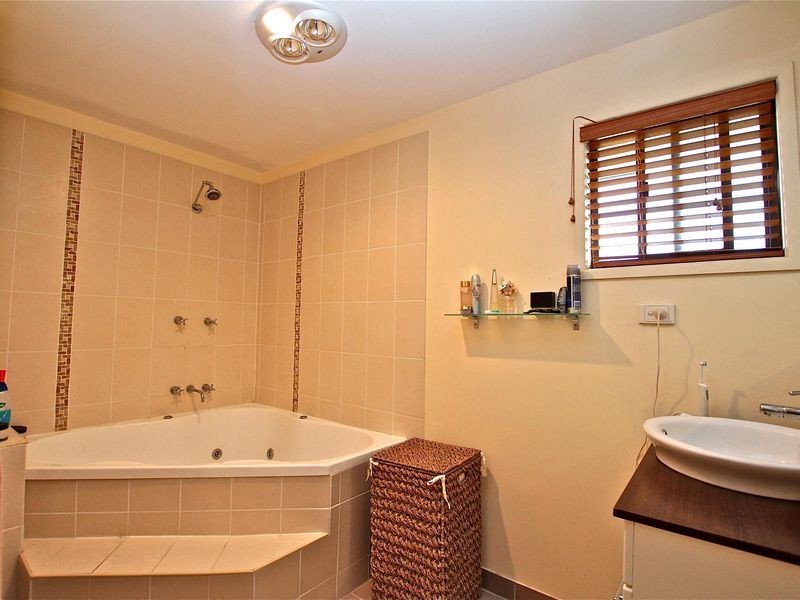 27/25 Felstead Street, Everton Park QLD 4053