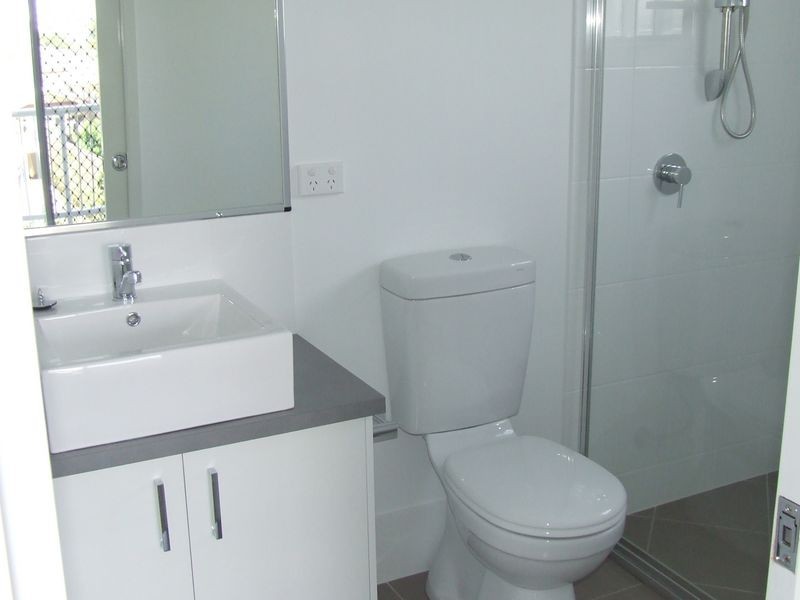 2/23 Duffy Street, Zillmere QLD 4034