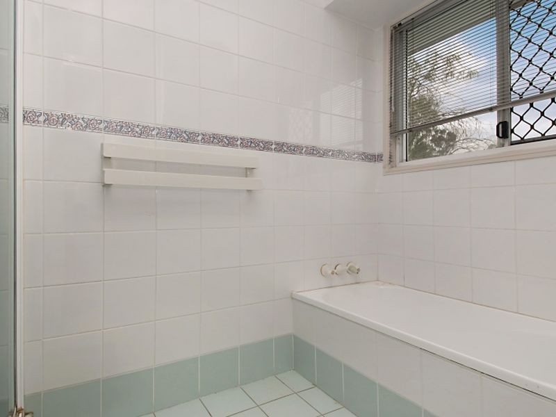 2 Speilberg Street, Mcdowall QLD 4053