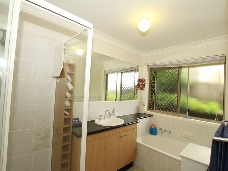 49 Paramount Circuit, Mcdowall QLD 4053