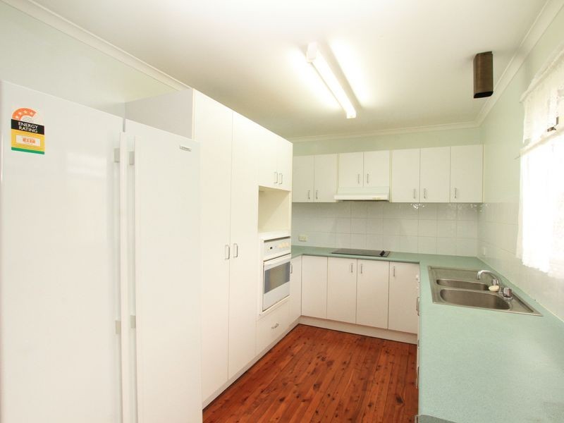 22 Samantha Crt, Ferny Hills QLD 4055