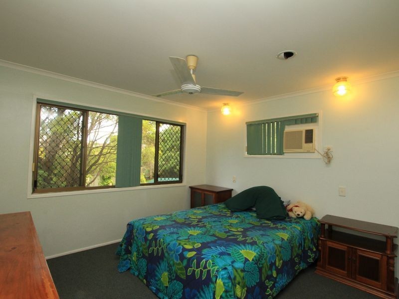 22 Samantha Crt, Ferny Hills QLD 4055