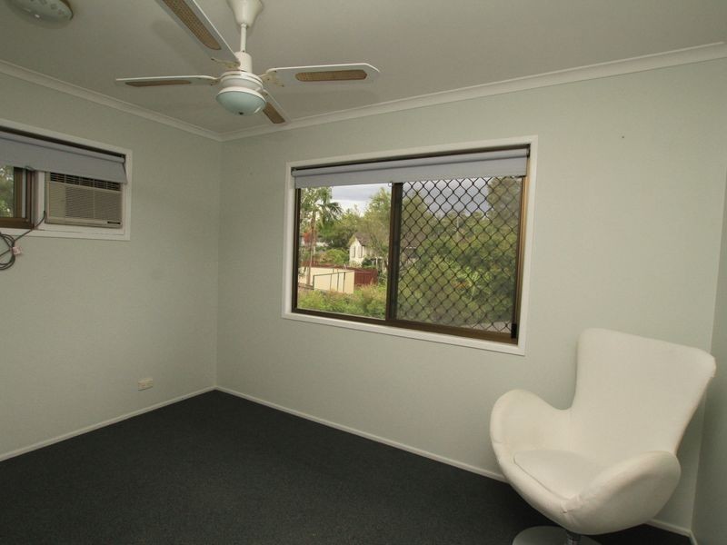 22 Samantha Crt, Ferny Hills QLD 4055