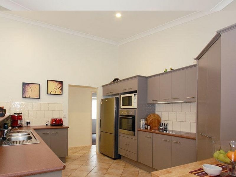 35 Oxford Crescent, Bridgeman Downs QLD 4035