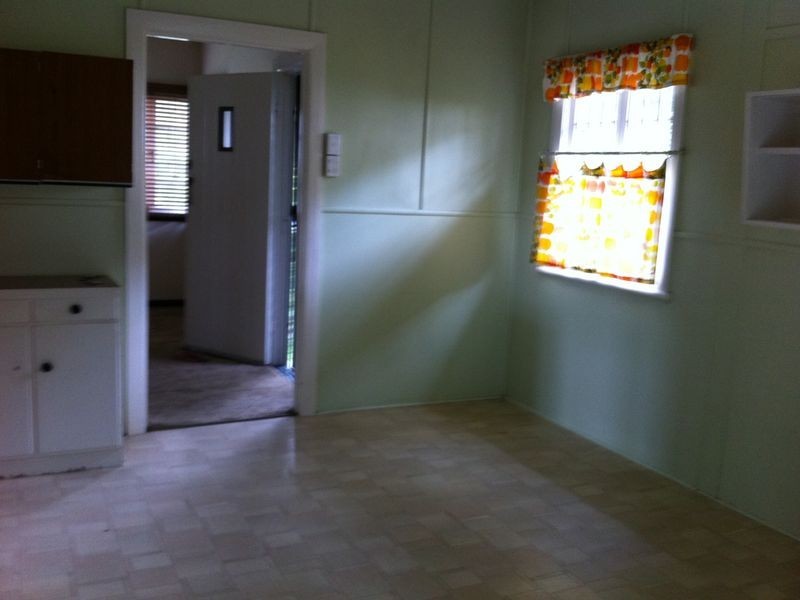 18 Chisholm Street, Stafford Heights QLD 4053