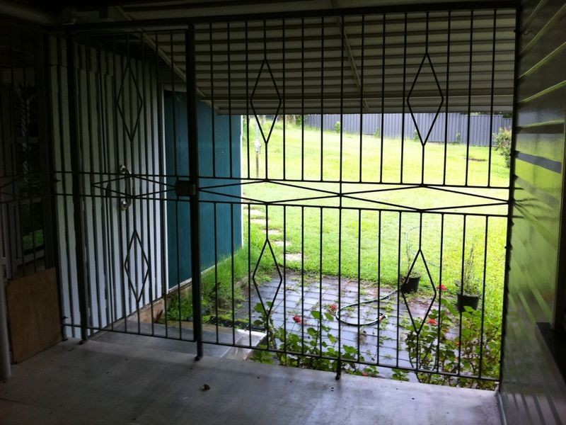 18 Chisholm Street, Stafford Heights QLD 4053