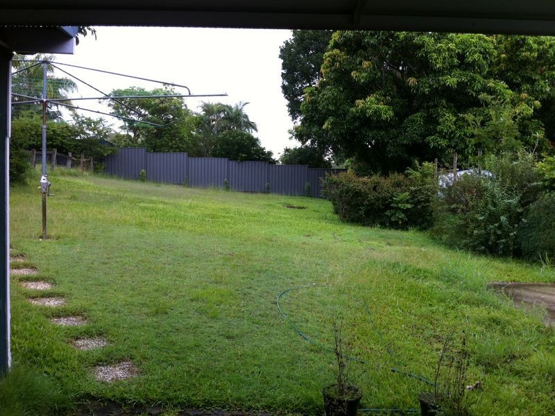 18 Chisholm Street, Stafford Heights QLD 4053