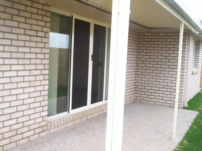 9 Brace Close, Bray Park QLD 4500