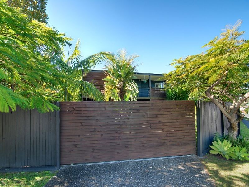 77 Trouts Road, Everton Park QLD 4053