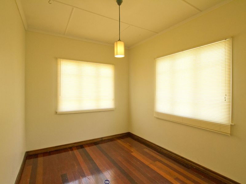 15 Little Street, Everton Park QLD 4053