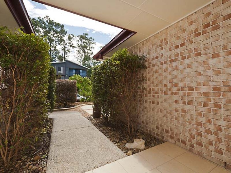5 Georgette Court, Eatons Hill QLD 4037