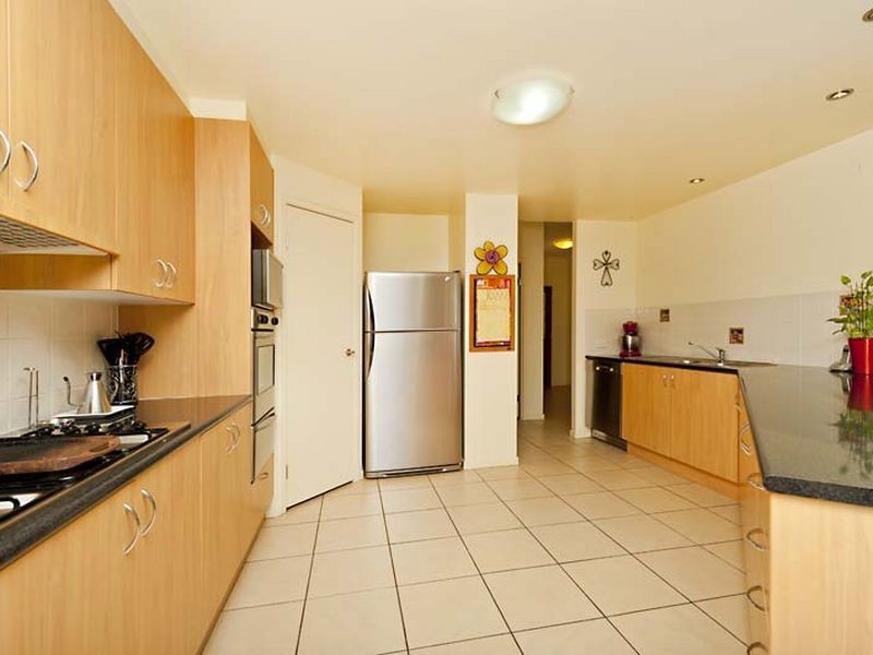 5 Georgette Court, Eatons Hill QLD 4037