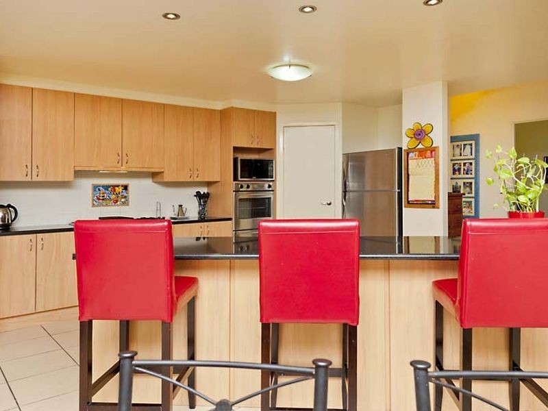 5 Georgette Court, Eatons Hill QLD 4037