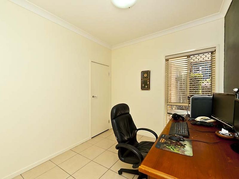 5 Georgette Court, Eatons Hill QLD 4037