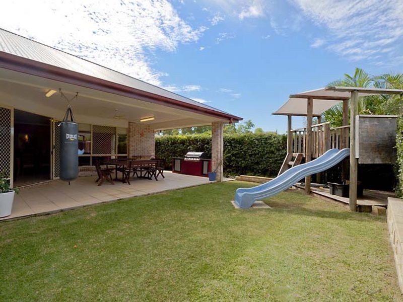 5 Georgette Court, Eatons Hill QLD 4037