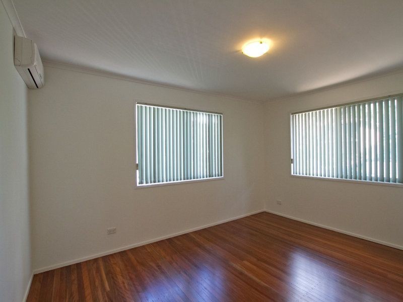 16 Grevillea Street, Everton Hills QLD 4053