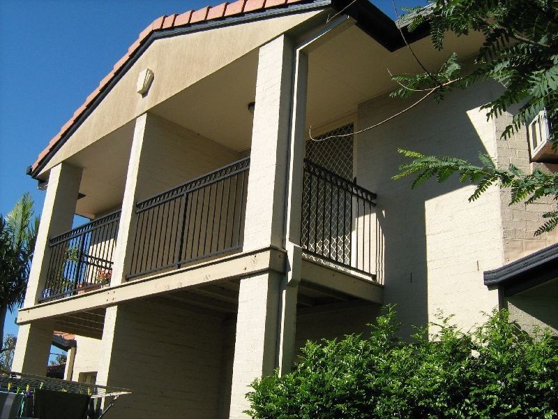 1/2 Russell Street, Everton Park QLD 4053