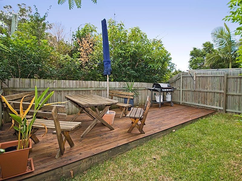 1/2 Russell Street, Everton Park QLD 4053