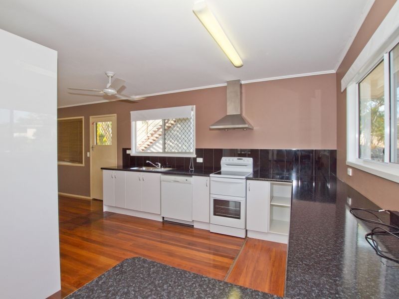 8 Mirbelia Street, Everton Hills QLD 4053