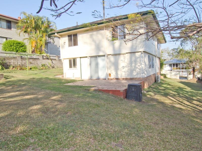 8 Mirbelia Street, Everton Hills QLD 4053