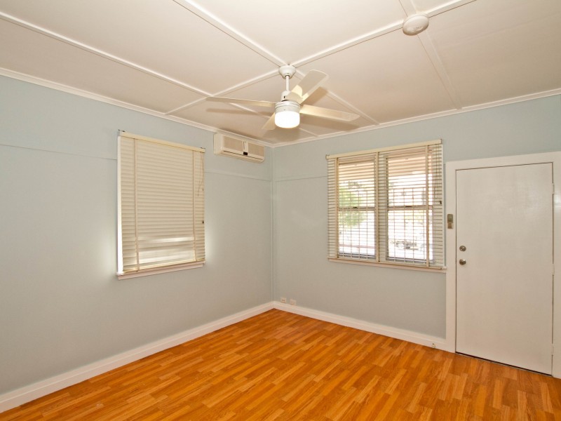 12 Gizerah Street, Mitchelton QLD 4053