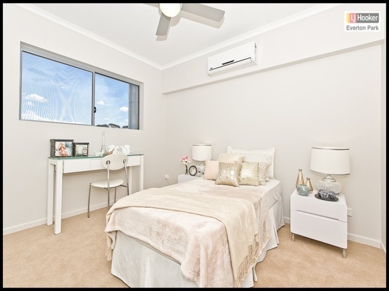Unit 203/9 Rhodes Street, Stafford QLD 4053