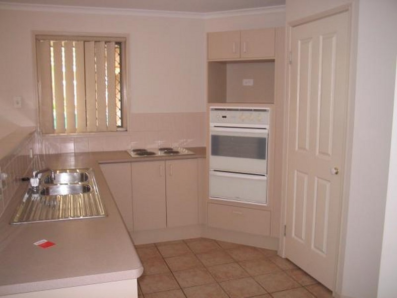 53 Streisand Drive, Mcdowall QLD 4053