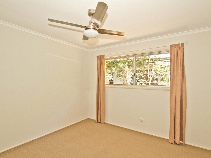 11 Caesars Road, Ferny Hills QLD 4055
