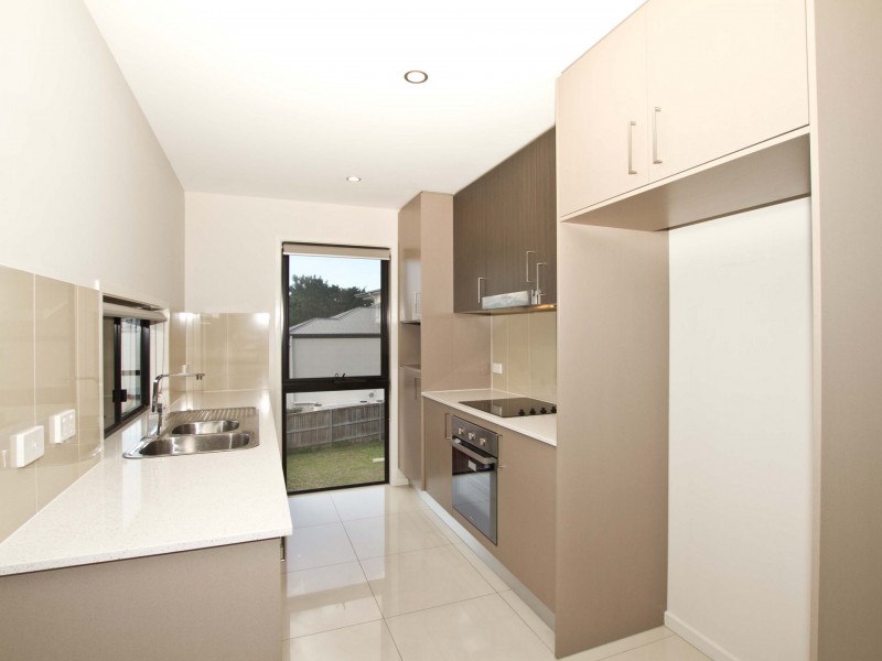 Apartment 5/11 Gamelin Crs, Stafford QLD 4053