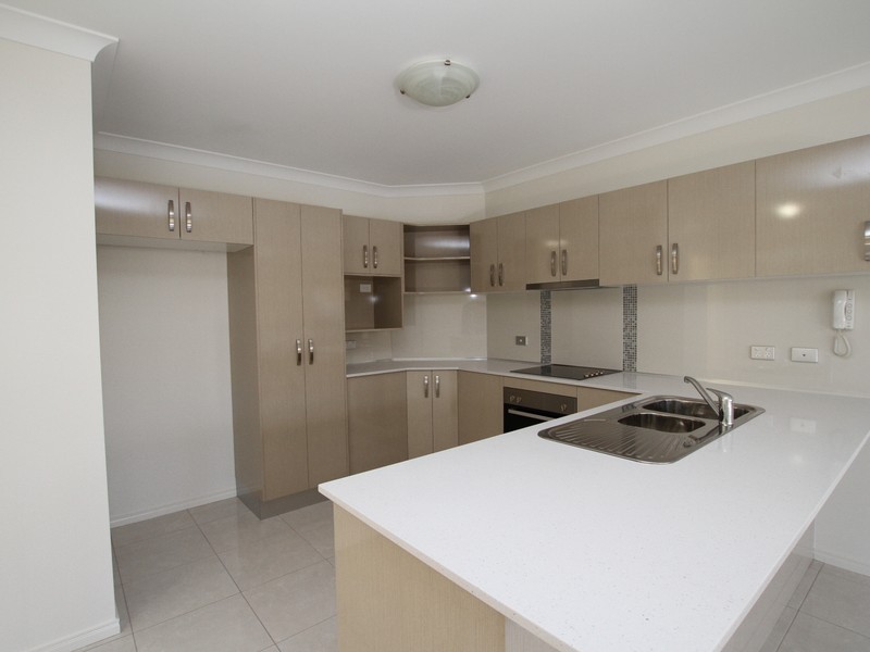 Unit 2/61 Davenport Street, Chermside QLD 4032