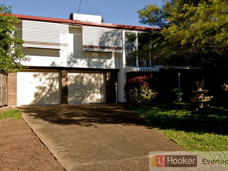 11 Hovea Street, Everton Hills QLD 4053