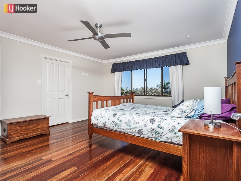 124 Faheys Road West, Albany Creek QLD 4035