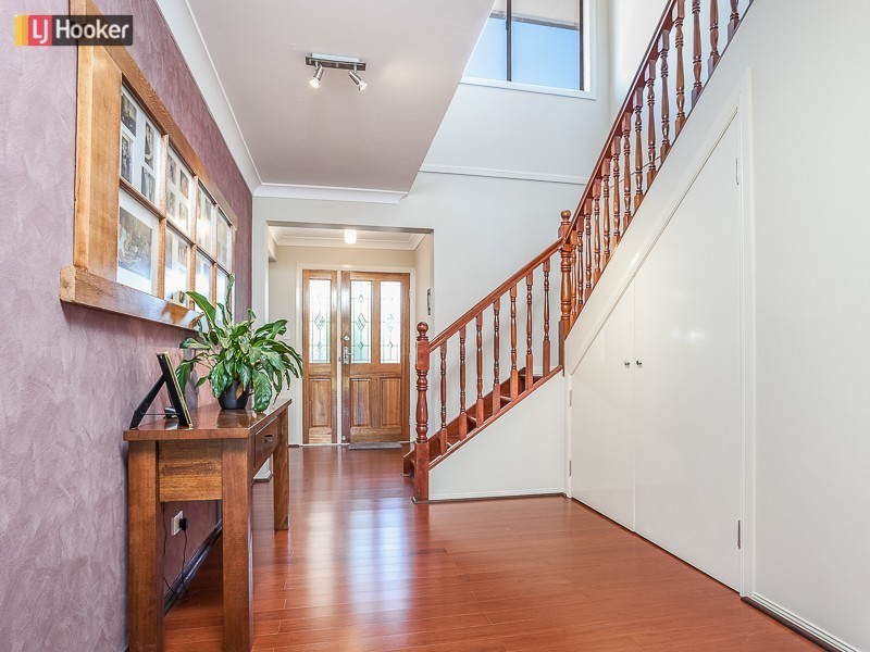 124 Faheys Road West, Albany Creek QLD 4035