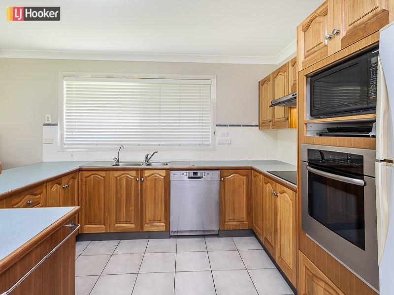 124 Faheys Road West, Albany Creek QLD 4035