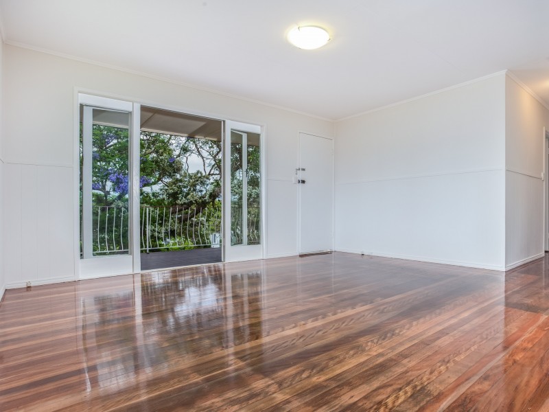 14 Camelia Avenue, Everton Hills QLD 4053