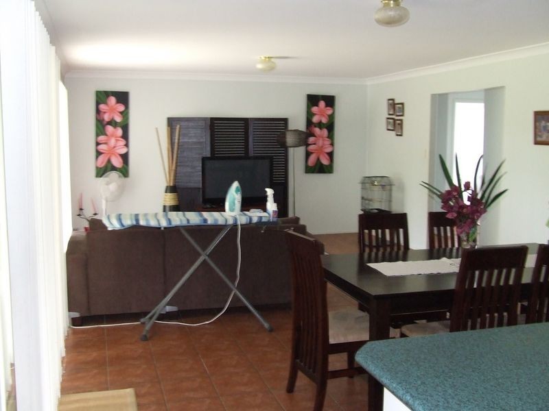 2 Inverness Street, Upper Kedron QLD 4055