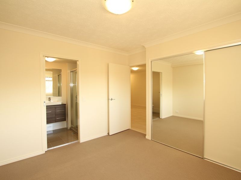 Unit 4/84 Brookfield Road, Kedron QLD 4031