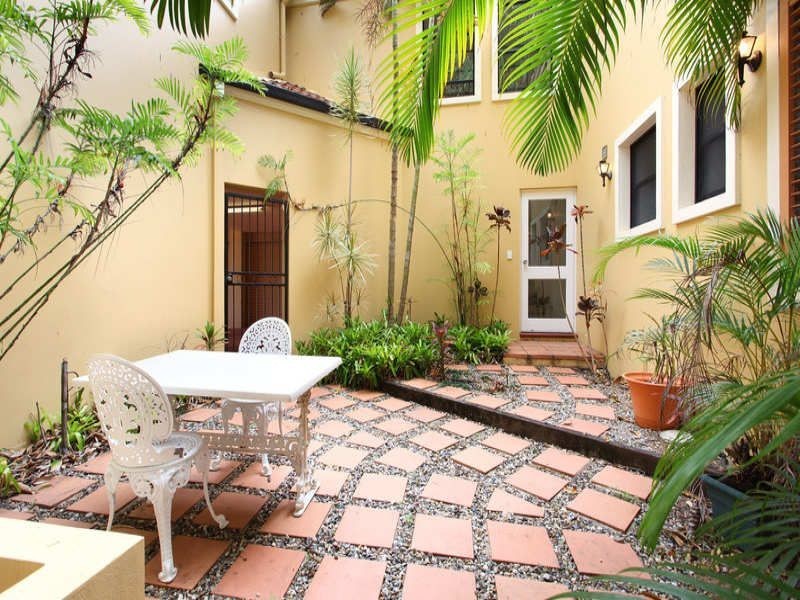 6/146 Windermere Road, Hamilton QLD 4007